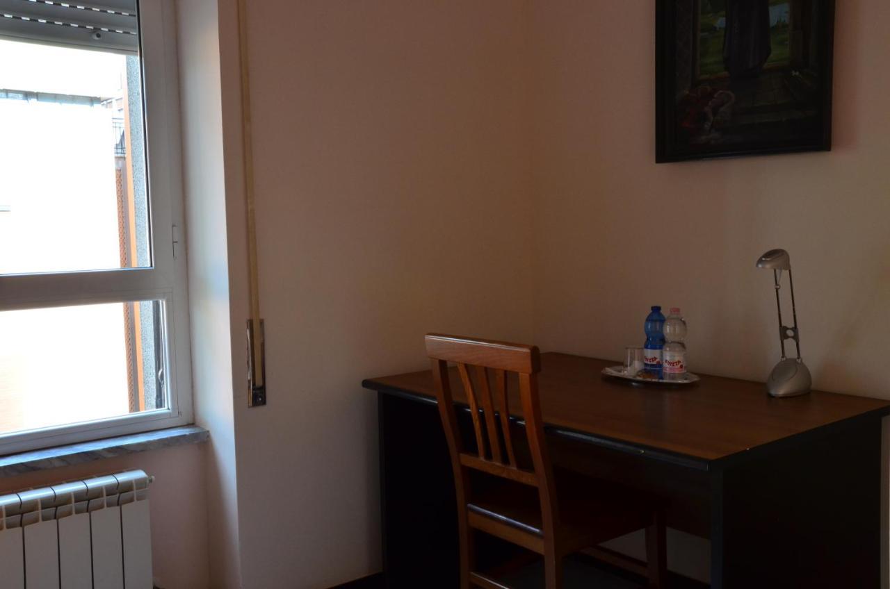 Casa Per Ferie Jpii Dom Polski Rom Exterior foto